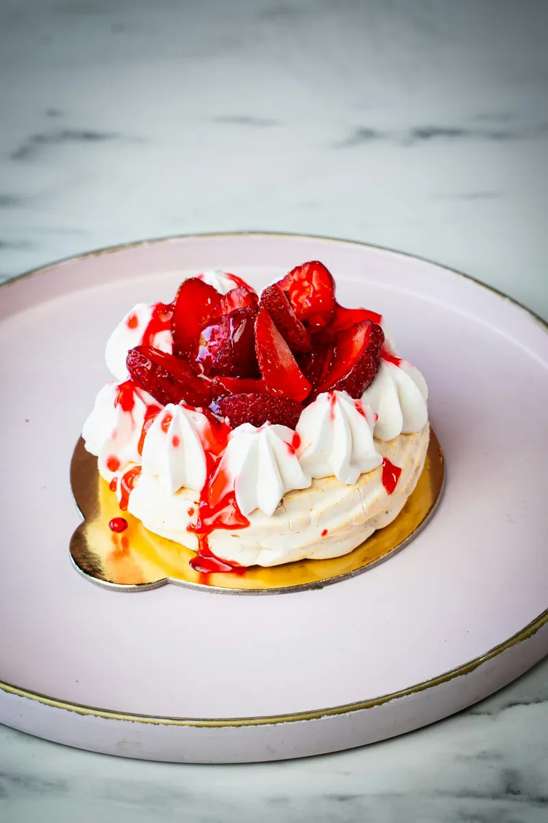 Pavlova de Frutos Rojos